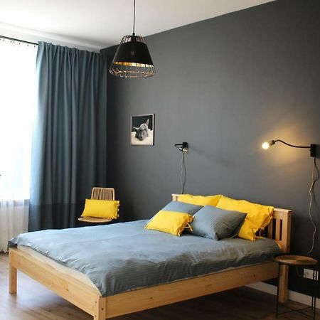 Simple & Elegant Apartment Лиепая Экстерьер фото